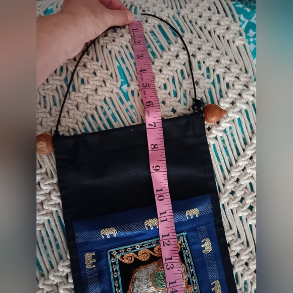 Handmade~Blue & Black 3 Pocket Storage Sequin Elephant Animal Print Wall Decor - Picture 4 of 10